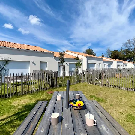 Maison Neuve Avec Wifi, Pres De La Foret A - Fr-1-323-572 Ferienhaus *