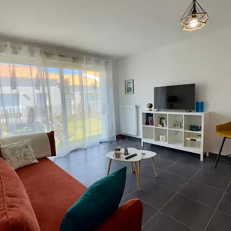Maison Neuve Avec Wifi, Pres De La Foret A - Fr-1-323-572 Ferienhaus