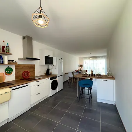 Maison Neuve Avec Wifi, Près De La Forêt à - Fr-1-323-572 *