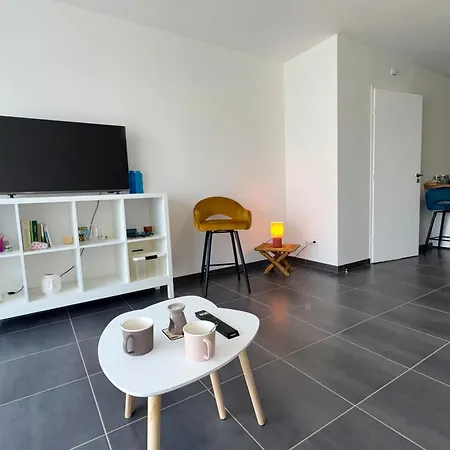 Maison Neuve Avec Wifi, Près De La Forêt à - Fr-1-323-572